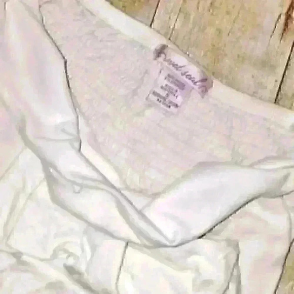 Vintage WET SEAL Woman's OFF-WHITE Sexy STRAPLESS Tunic Top BOW STRETCH shirt - Picture 6 of 6